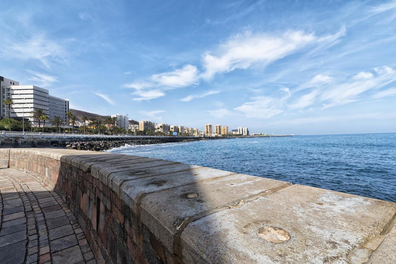 Flatguest - Castle Sea View Apartment Las Palmas de Gran Canaria Luaran gambar